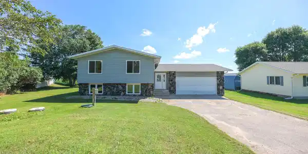1097 Trisco Cove Drive SE
