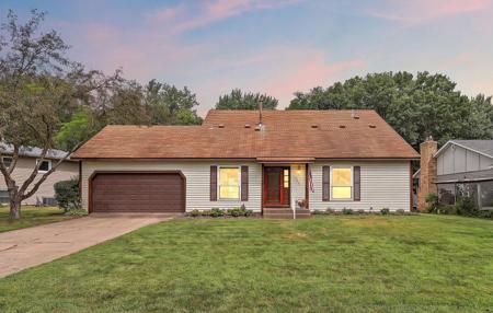 2626 Edgewood Court