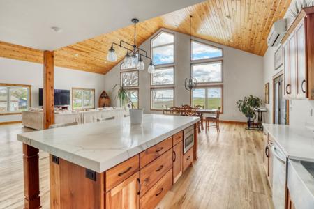 51509 County Highway 9
