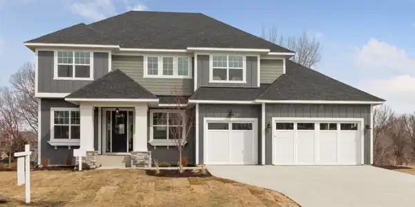 3680 Woodland Cove Parkway