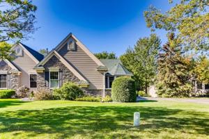 2969 Highcourte