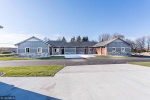 739 Oak