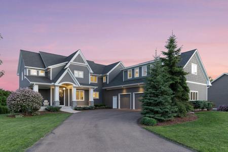 2880 Fairway Drive