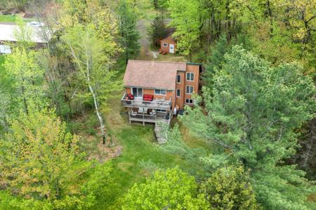 2225 Sunnyside Lane
