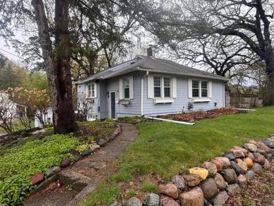 202 Oak Street
