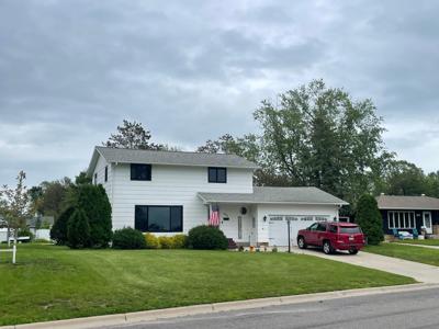 534 Lake Shore Drive