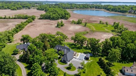 1000 Old Crystal Bay Road S