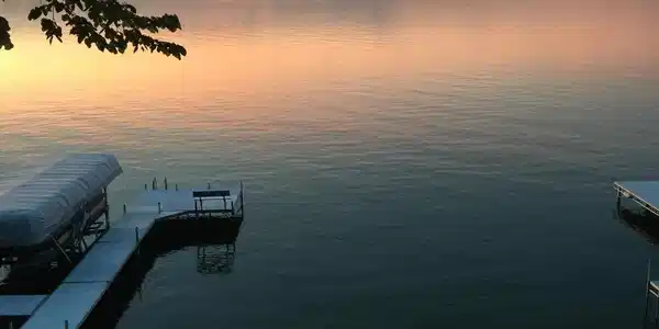347 Lake S