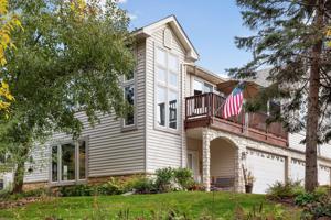 540 Lakeside Bay S