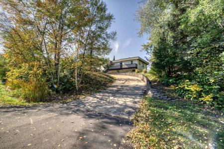 4917 Spirit Lake