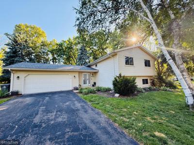 10581 Lake Fall Drive