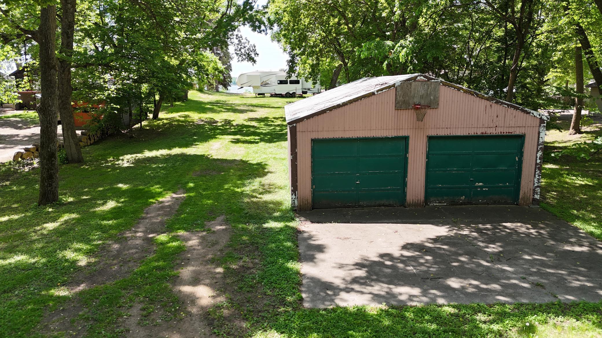 Image 4 Image 4