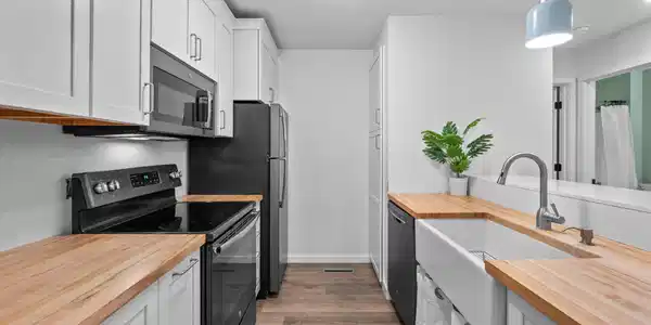 Image 4 Image 4
