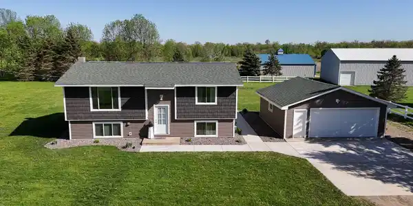 16196 Sunset Trail