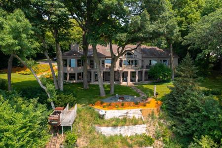 9002 Riley Lake Road