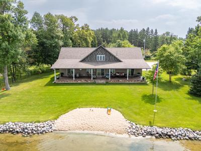 34553 E Trinity Point Road SE