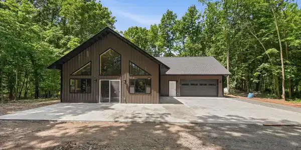 9153 Bears Ear Road