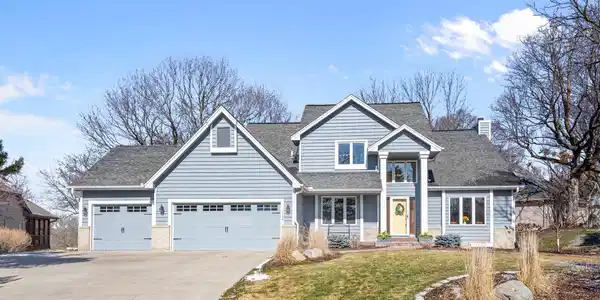 1105 Cove