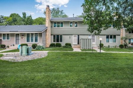 182 Windsor Court