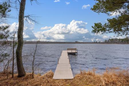 10401 - 10403 Vermillion Point Drive NE