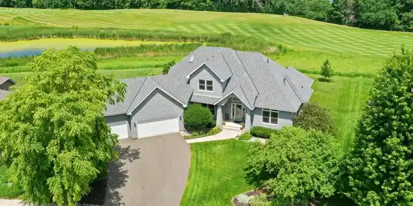 2996 Fairway Drive