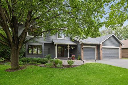 8290 W Lake Court