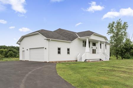 37125 Stanchfield Lake Road NW