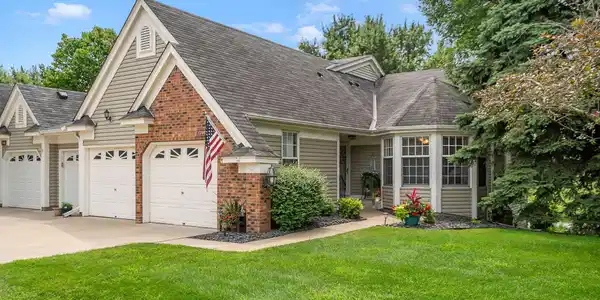 1246 Pond View Lane