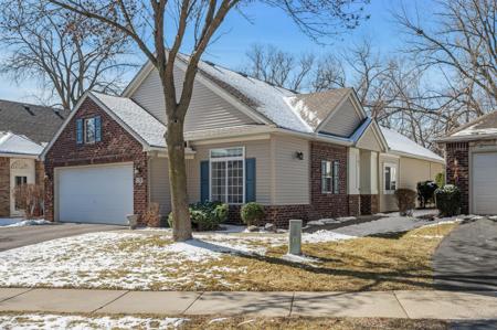 158 Lakeview E