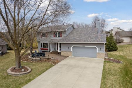 1110 Dove Court