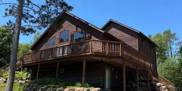 32 Lookout Road