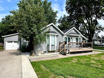 710 W Lake Avenue