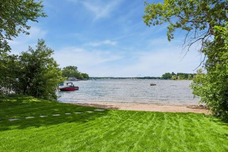 17310 County Road 101 W