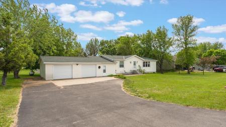 10573 County 95