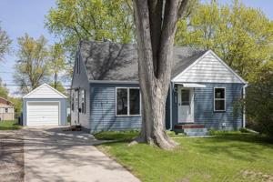 904 Stanton