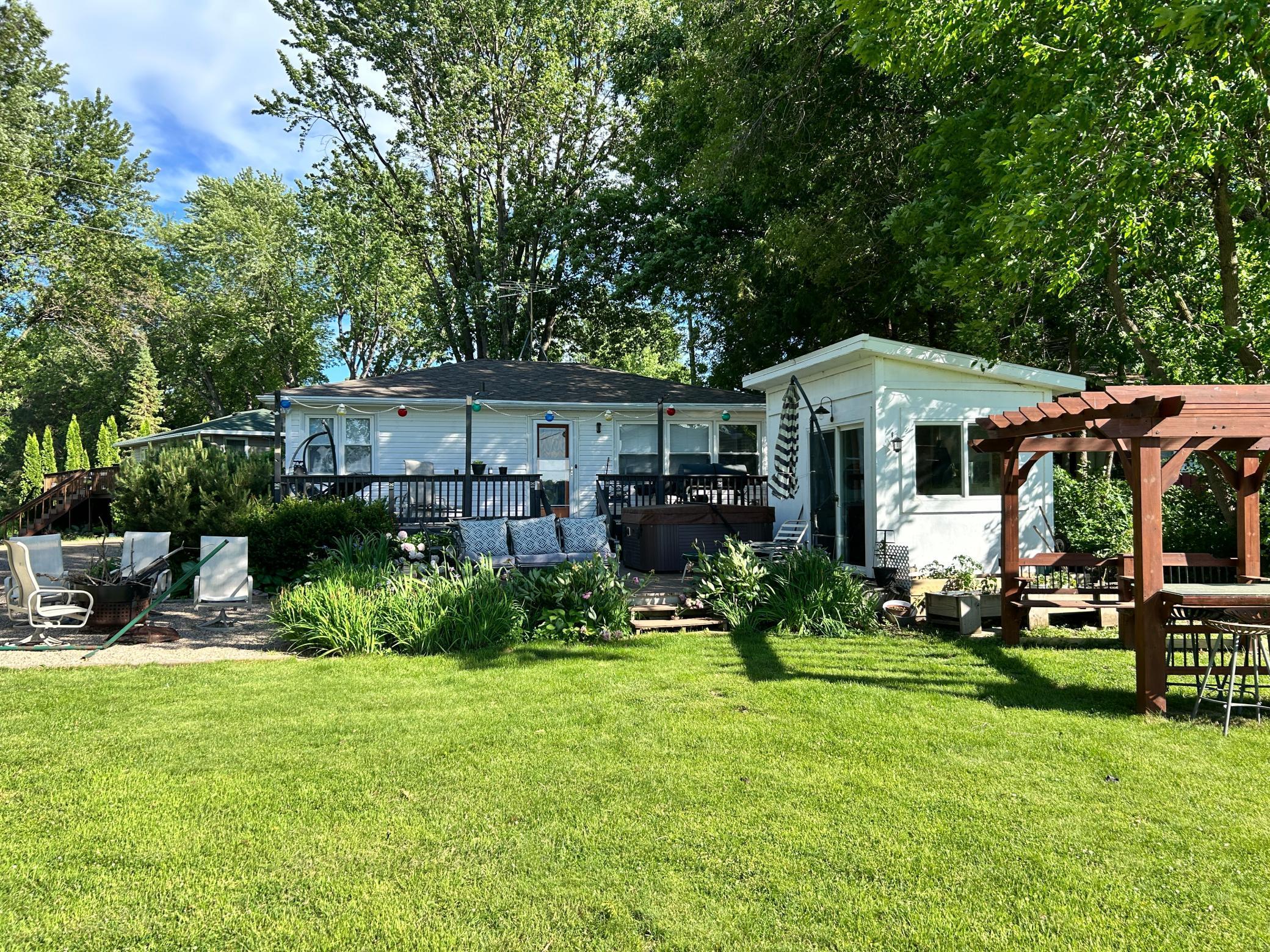Image 1 Image 1