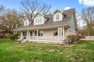 3355 Lake Johanna