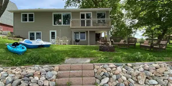 5960 165th Street NE