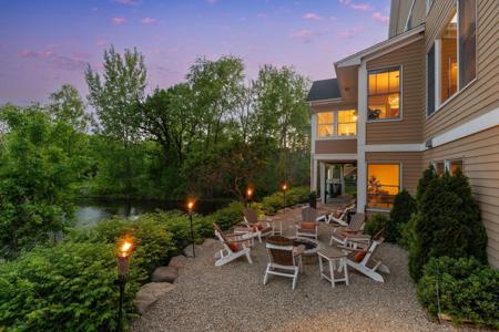 5761 Sunnybrook Lane