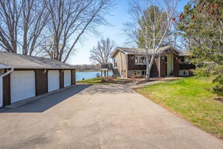 2270 Manning Trail N