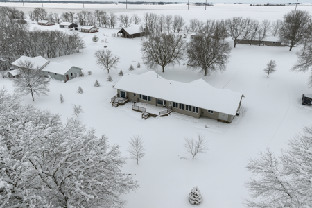 4 S Fox Lake Drive E