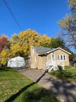 2105 43rd NE