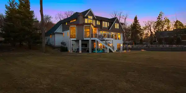 27680 Island View