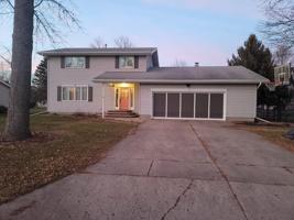 816 8th NW