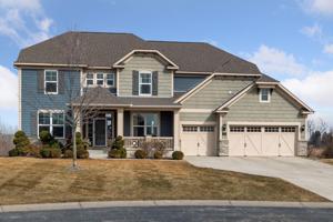 7571 Beacon