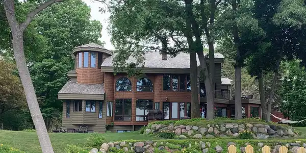 3061 Casco Point Road