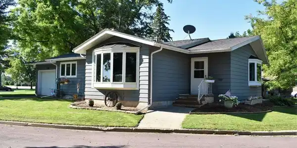 1315 Oak Beach Drive