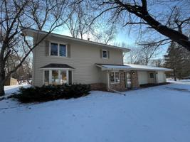 4660 Forestview N