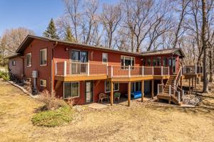 2425 Long Lake