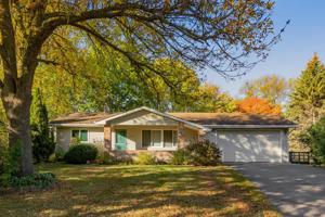 5175 Hemlock N